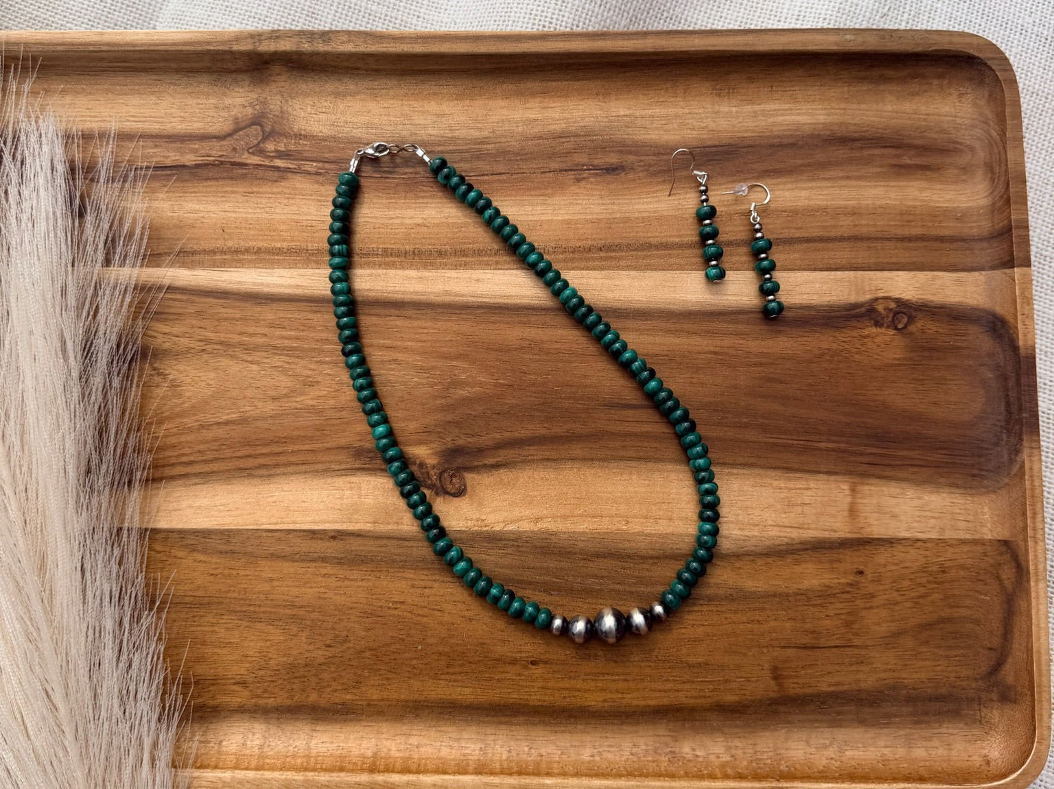 Emerald Ivy Earrings