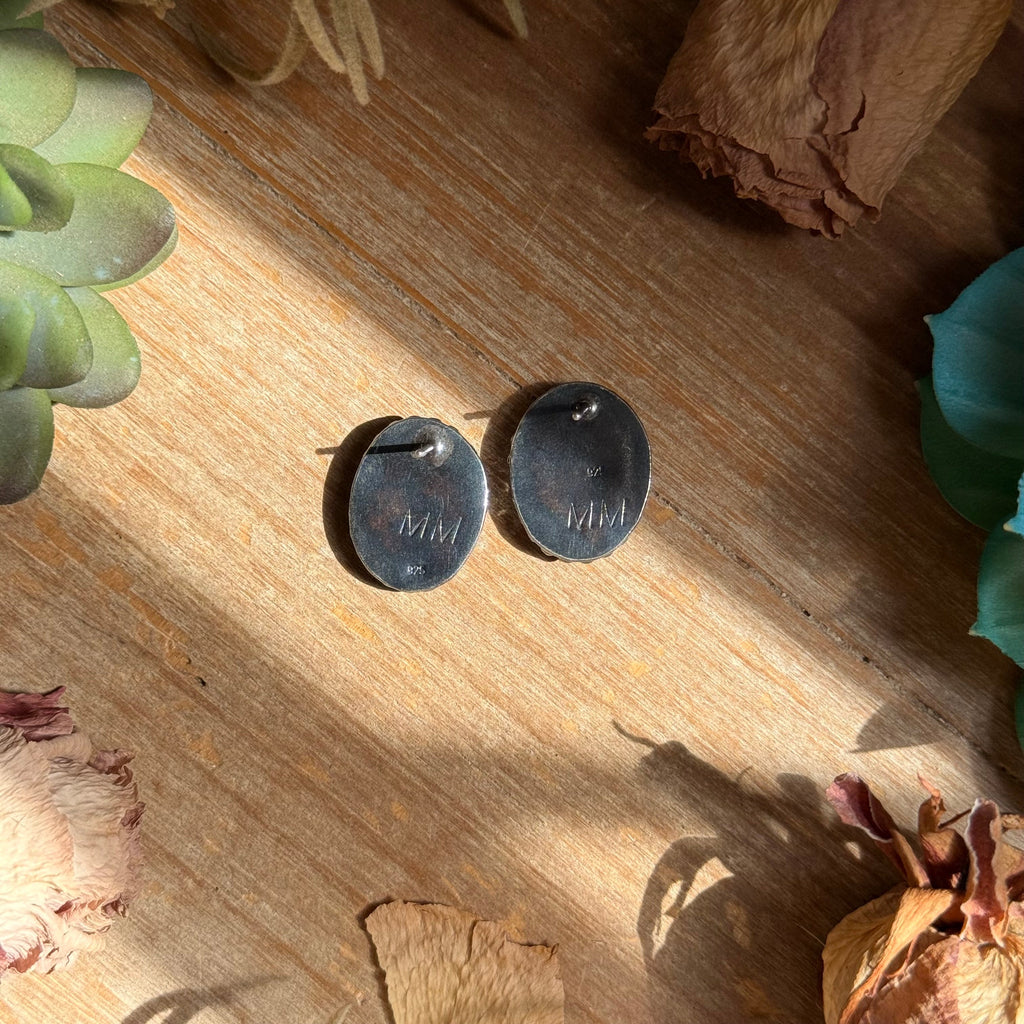 Dark Purple Spiny Oyster Oval Stud Earrings with Beaded Wire